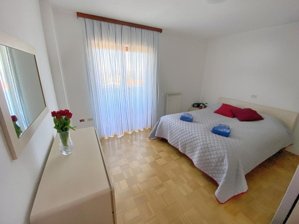 Sea View Istrian Countryside Apartment - Rota Dragonja Luaran gambar