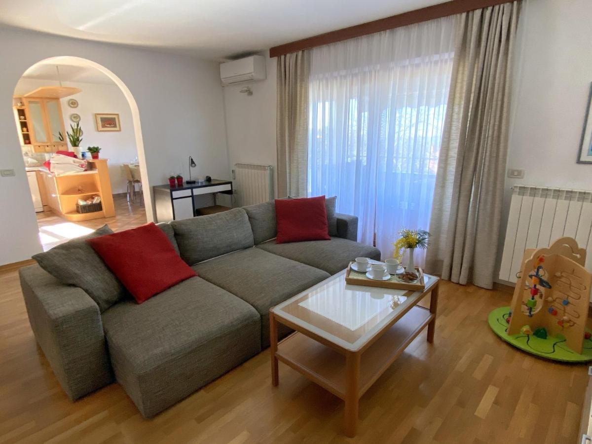 Sea View Istrian Countryside Apartment - Rota Dragonja Luaran gambar