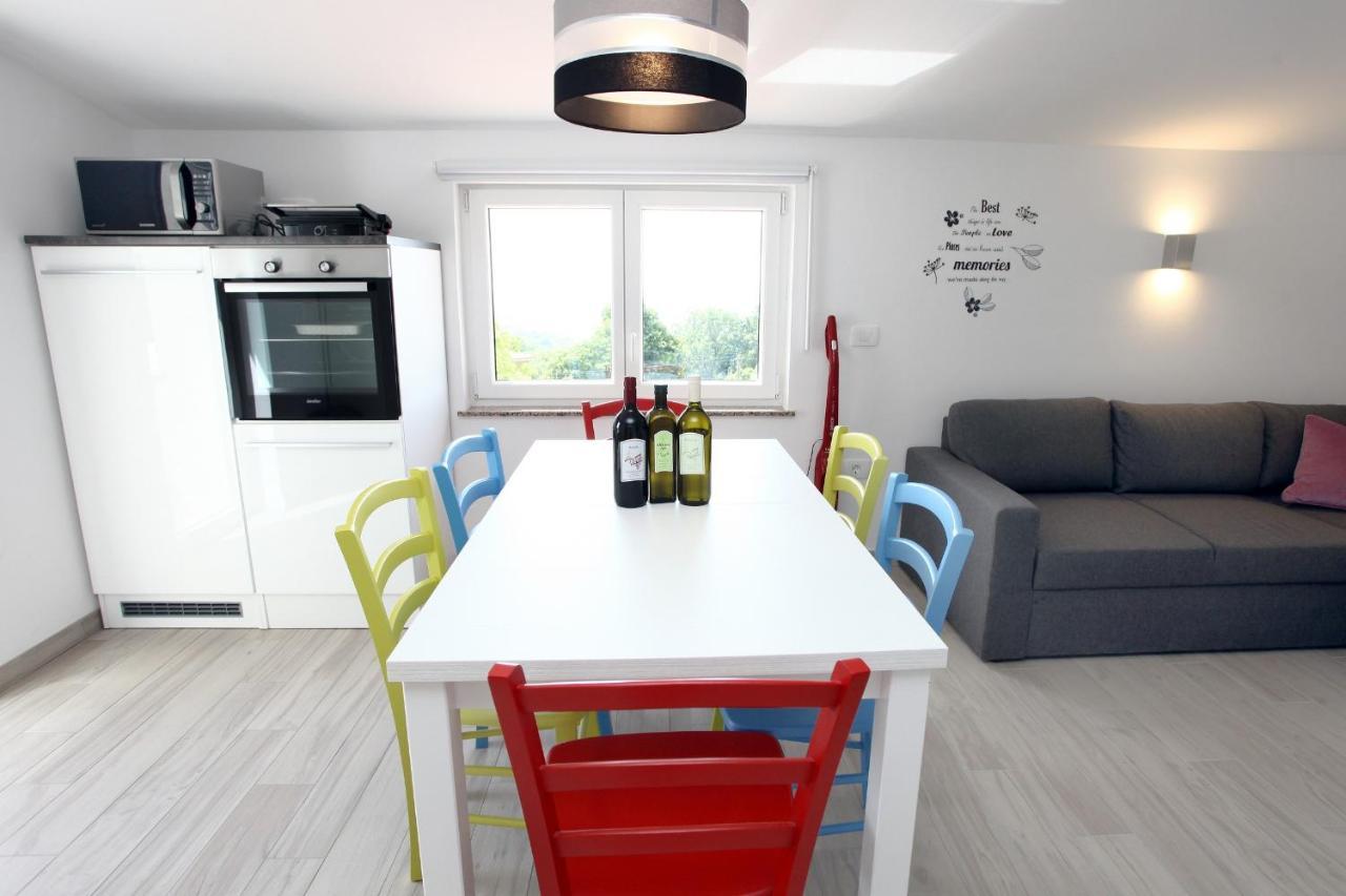 Sea View Istrian Countryside Apartment - Rota Dragonja Luaran gambar