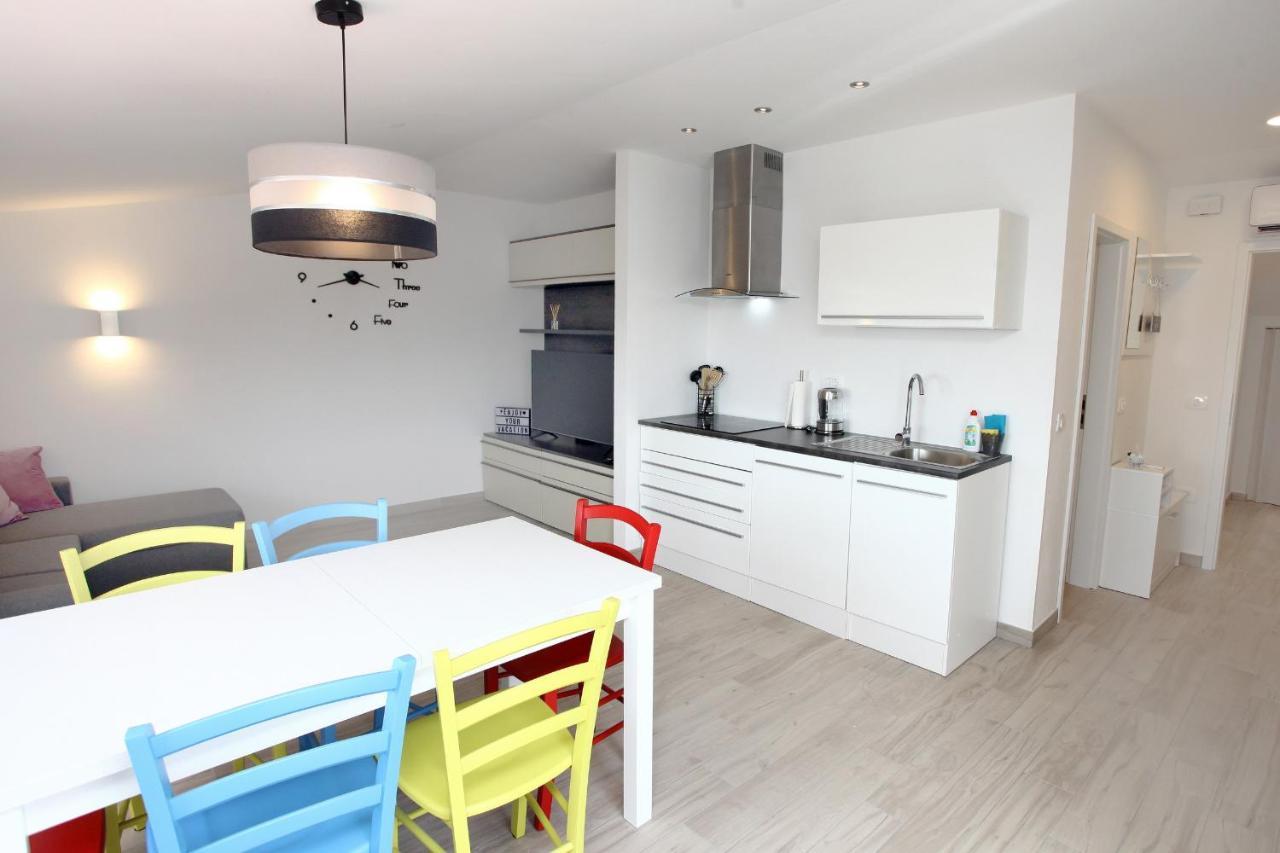 Sea View Istrian Countryside Apartment - Rota Dragonja Luaran gambar